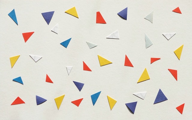 An Interactive VR Game Featuring the Story of Migrant Worker Poet in Southwest China